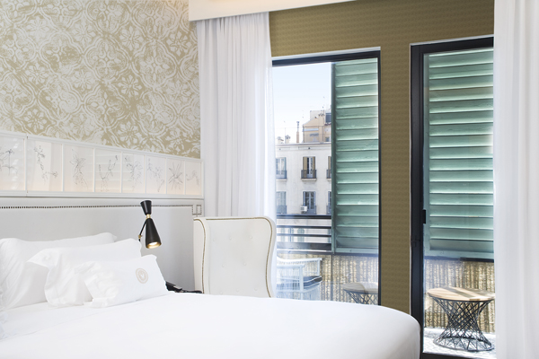 GRAND BROCART M2504-3